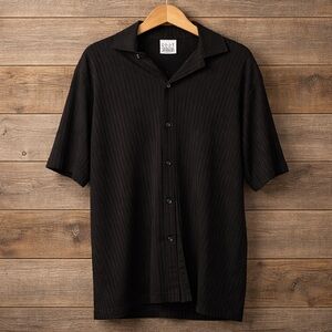 City Streets Vintage Size Large Button Down Shirt